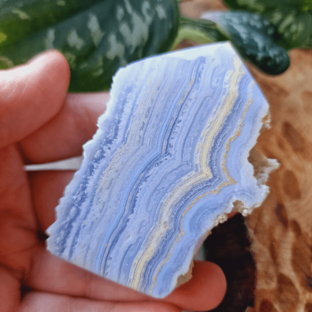 Blue Lace Agate Point 105g