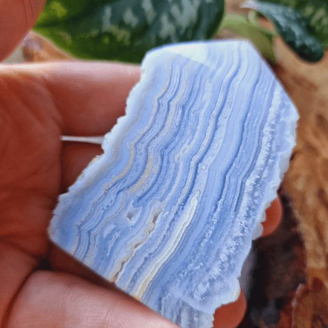 Blue Lace Agate Point 111g