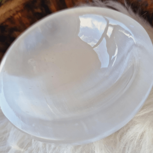 Selenite Bowl (Varnished) 200g