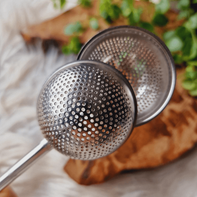 Tea/Bath Strainer With Crystals