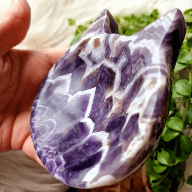 Dream Amethyst Large Cat Bowl 