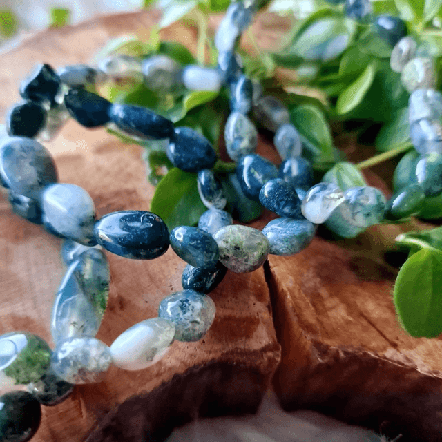 Moss Agate Pebble Beaded Bracelet 