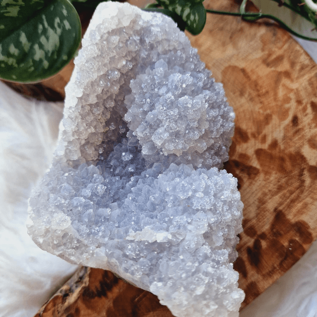 Grey Amethyst cluster 885g