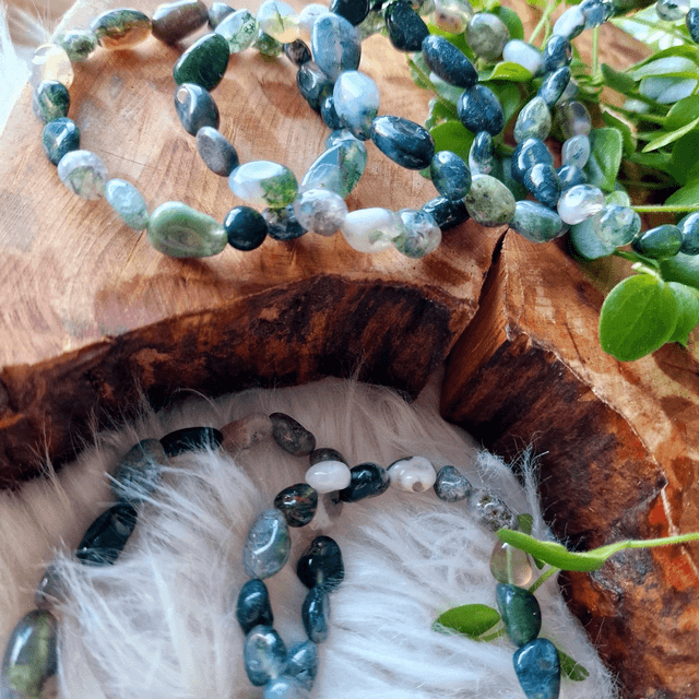 Moss Agate Pebble Beaded Bracelet 