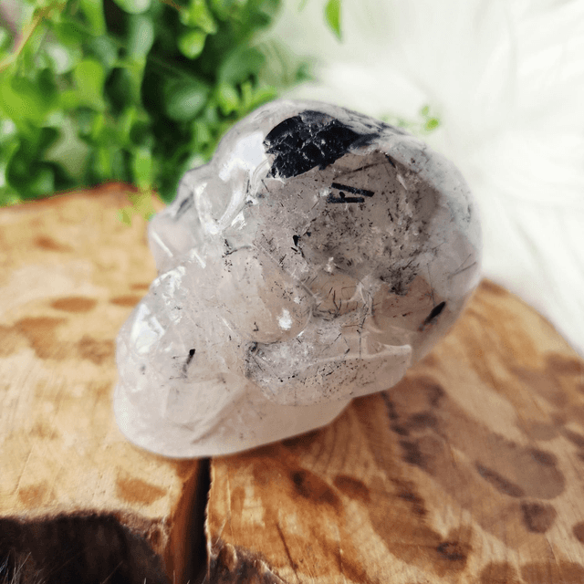 Tourmaline in quartz skull 358g