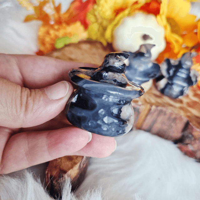 Volcano Agate Witches hat pumpkin 