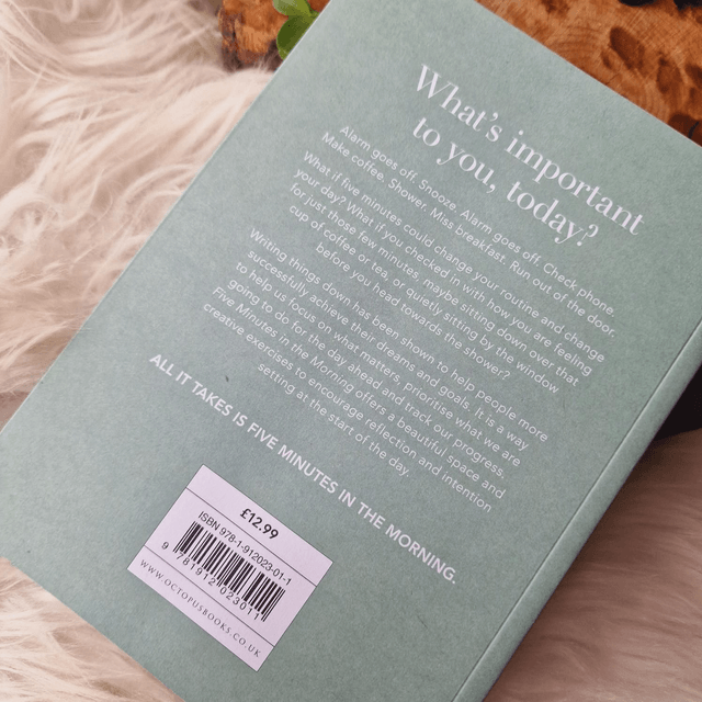 Five Minutes In The Morning - A Focus Journal 
