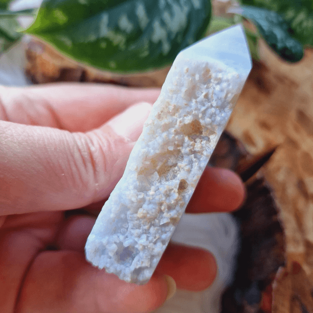 Blue Lace Agate Point 111g