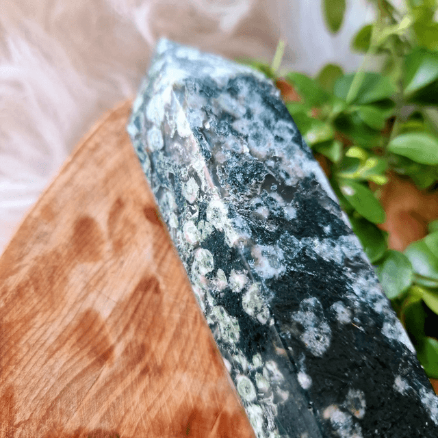 Moss Agate Large Towers