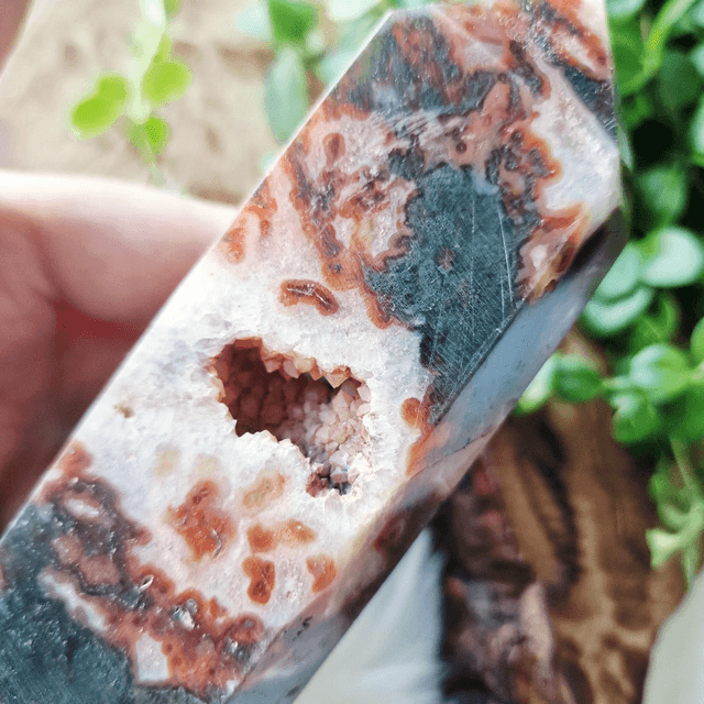 Red Moss Agate Point 417g