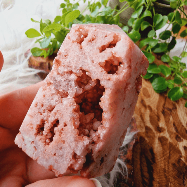 Pink Amethyst Point 121g