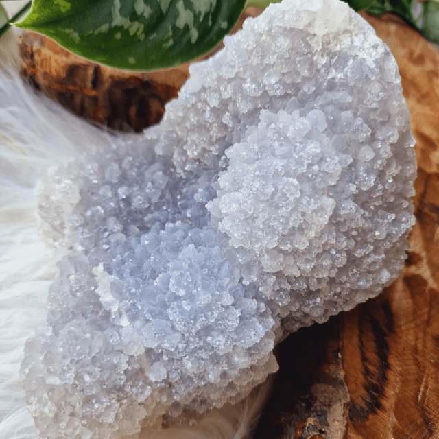 Grey Amethyst cluster 885g