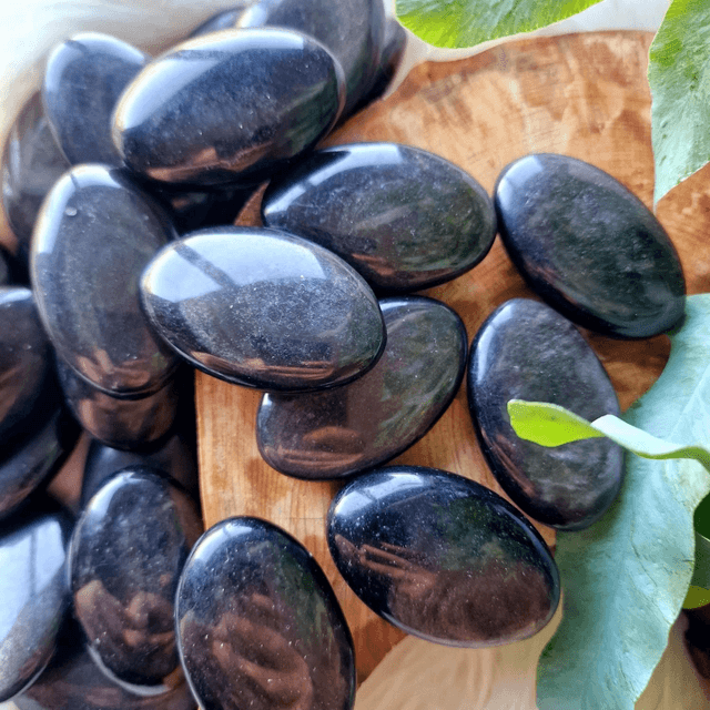 Silver Sheen Obsidian Palm 
