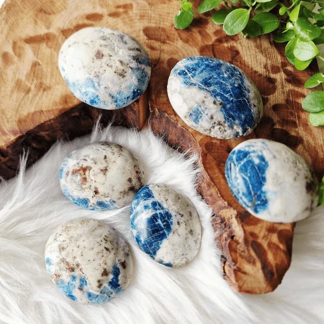 Blue Apatite in Jasper palm