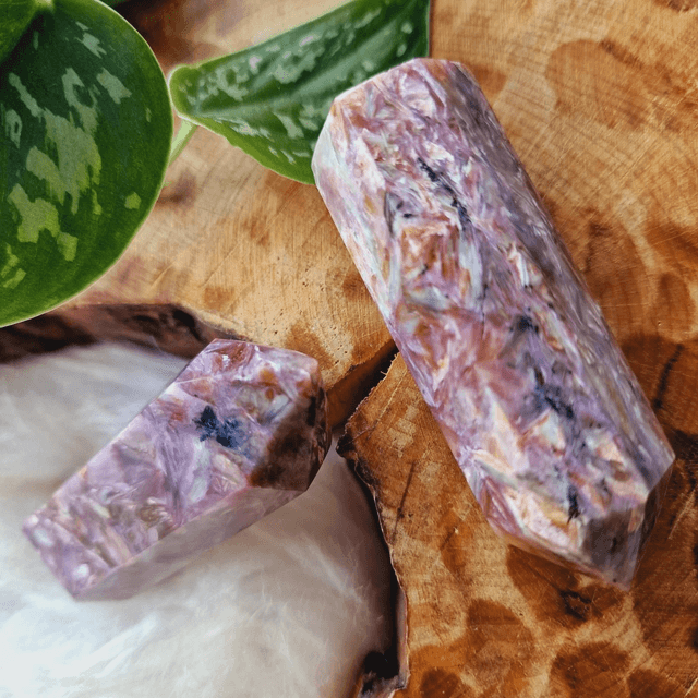 Charoite Point 100g