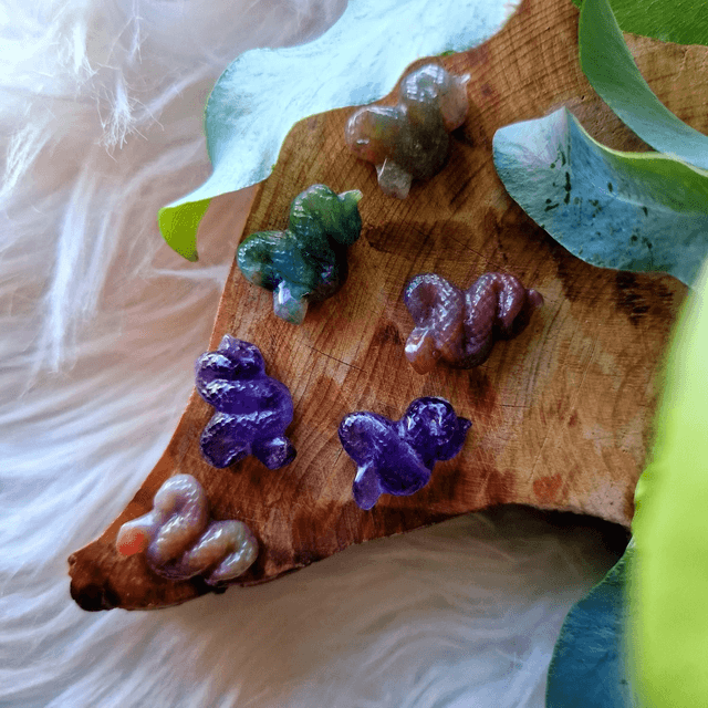 Mini snake Carving 