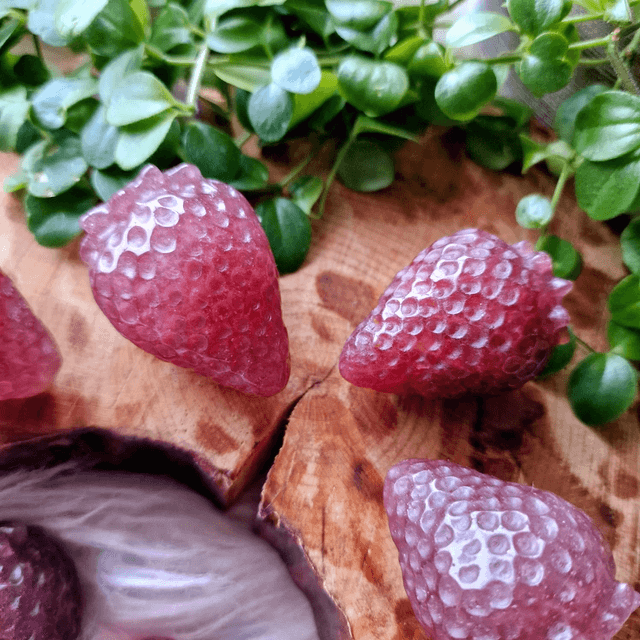 Strawberry Quartz Strawberry 