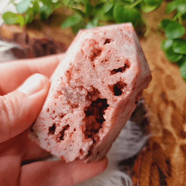 Pink Amethyst Point 121g