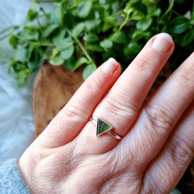 Moldavite silver 925 size T