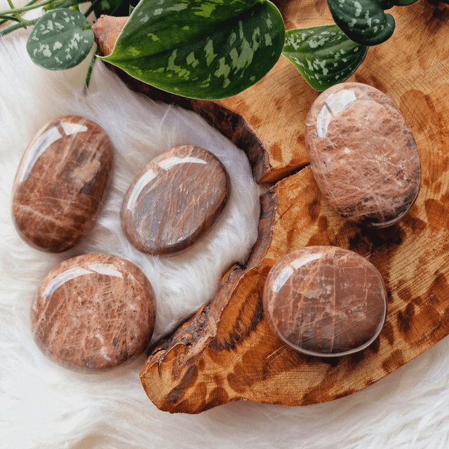 Peach & Black Moonstone Palm