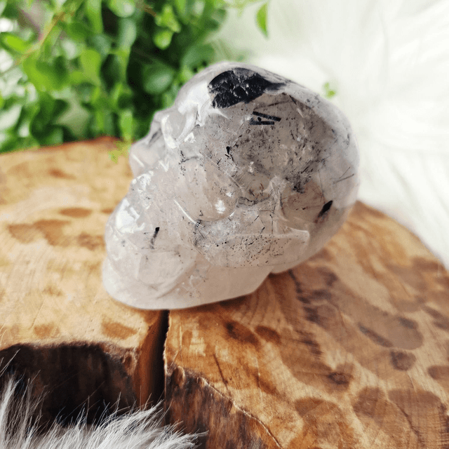 Tourmaline in quartz skull 358g