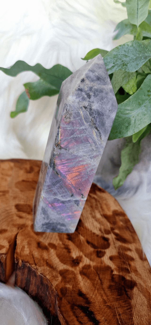Labradorite tower 4 sided 