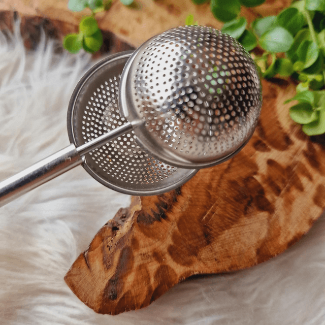 Tea/Bath Strainer With Crystals