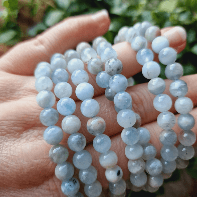 Aquamarine 7mm beaded bracelet 