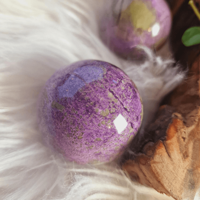Atlantisite spheres 