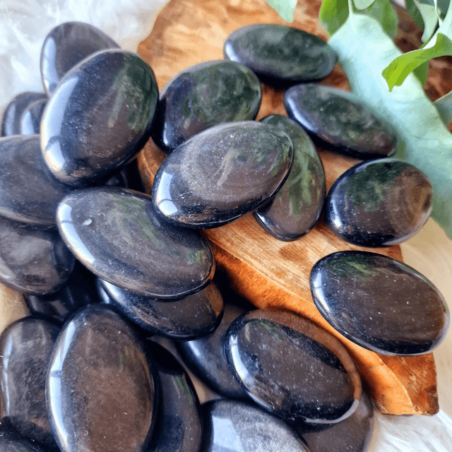 Silver Sheen Obsidian Palm 