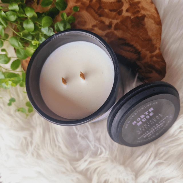 North Muse Candle in Ginger Lily and Lotus 15.5 OZ