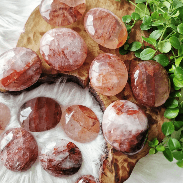 Fire Quartz palm 