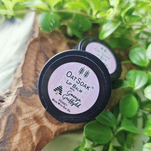 Oat Soak Lip Balm with Genyn Gruffydd Honey 