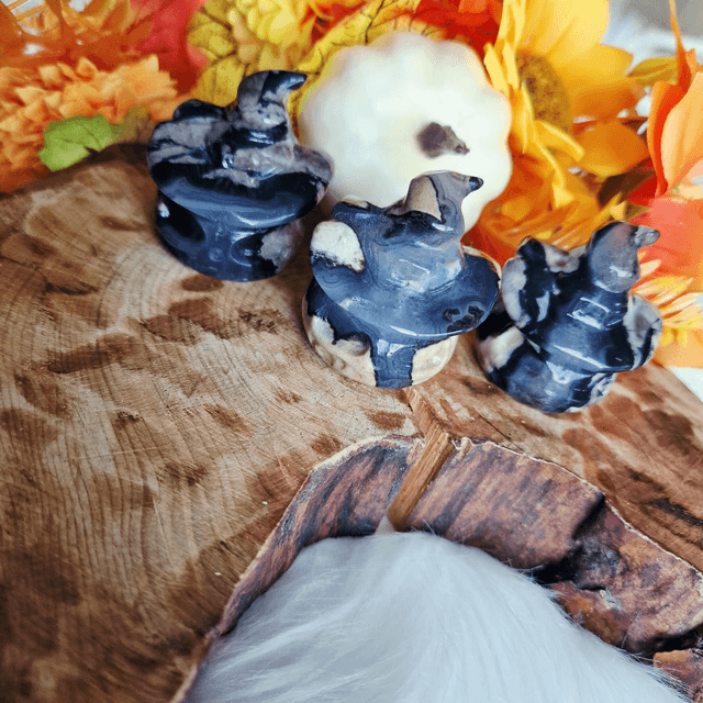 Volcano Agate Witches hat pumpkin 