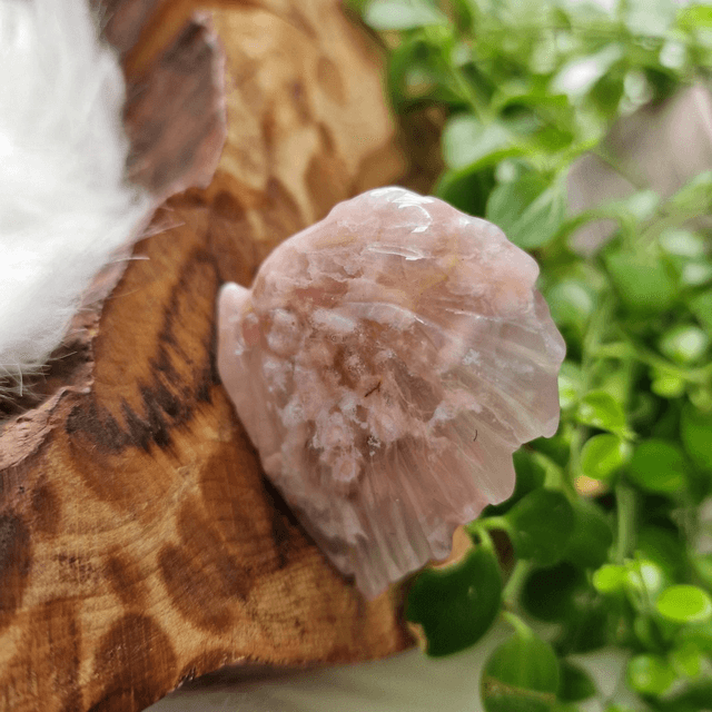 Flower Agate Small Hedgehog carving 