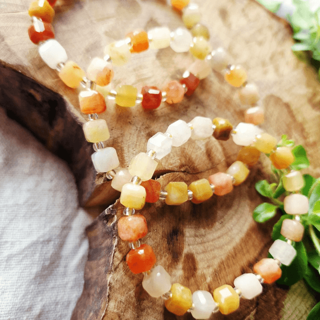 Golden lace jade beaded bracelet 