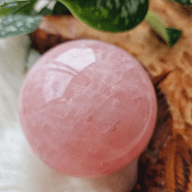 Rose Quartz Large Sphere 748g