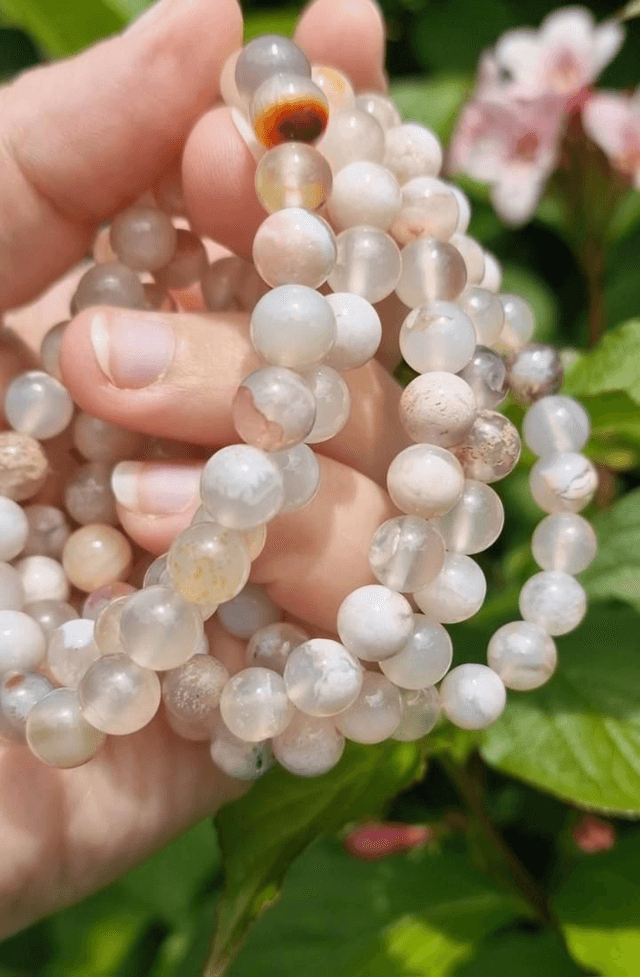 Flower Agate 8mm beaded bracelet 