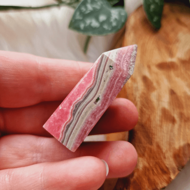 Rhodochrosite Point 39g