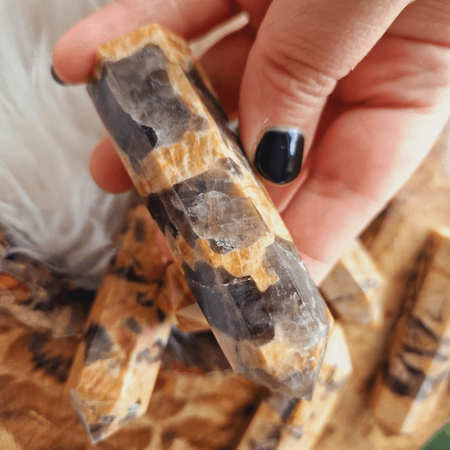 Peach Moonstone And Smokey Quartz Point